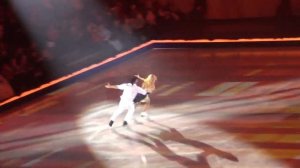 "Сто часов счастья". Татьяна Навка и Роман Костомаров