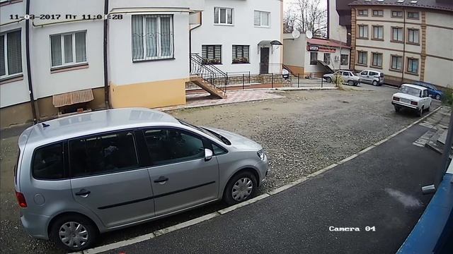 Hikvision DS-2CE56D8T-VPITE (2.8mm) смотреть онлайн