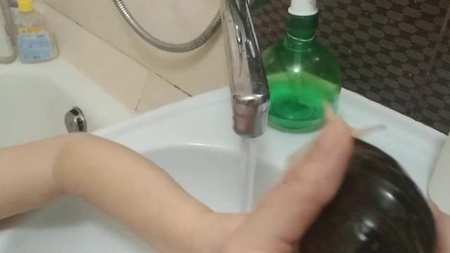 Как мыть улитки. Купание улиток ахатин. смотреть онлайн