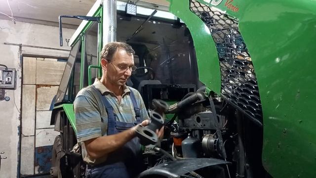 Устранение течи масла из под коллектора МТЗ смотреть онлайн