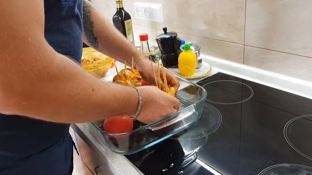 Курица ? на помидорах! Самвелу понравилось смотреть онлайн