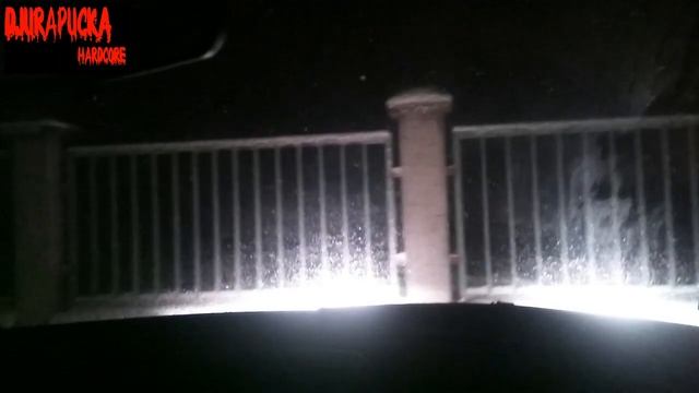 AUDI A2 slipping on the snow смотреть онлайн