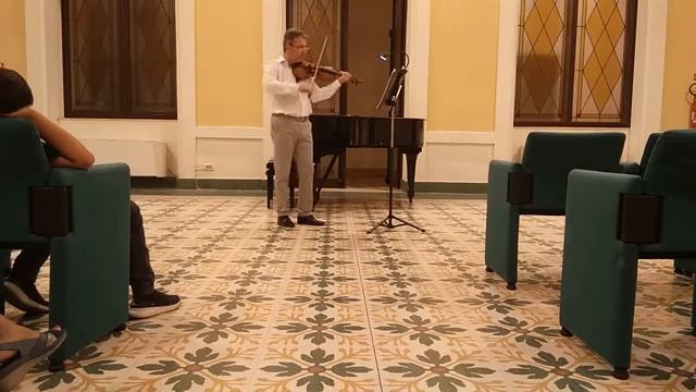 J.S. Bach: Sonata for Solo Violin n. 2 in A minor BWV 1003 смотреть онлайн
