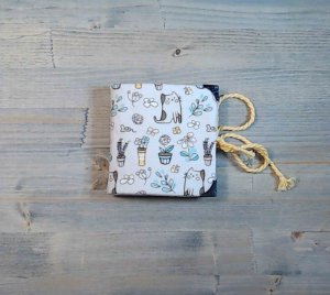 Как сшить оригинальную игольницу своими руками / Мастер класс по пошиву игольницы-книжки