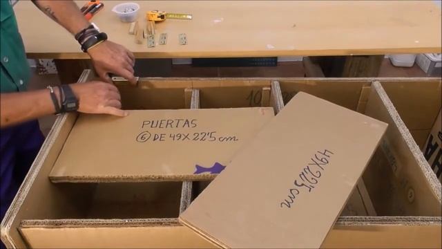 УДИВИТЕЛЬНЫЕ ПОДЕЛКИ, сделанные с КАРТОННЫМИ КОРОБКАМИ | DIY картон МЕБЕЛЬ - сделано с diy картоном смотреть онлайн