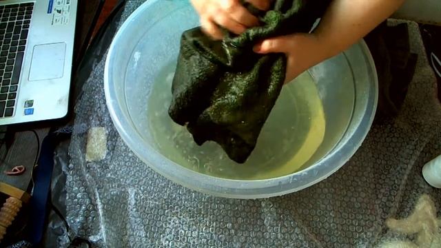 Как ухаживать за вещами из войлока?