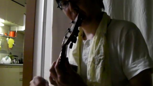 Maroon5 - Sunday Morning - ukulele solo смотреть онлайн