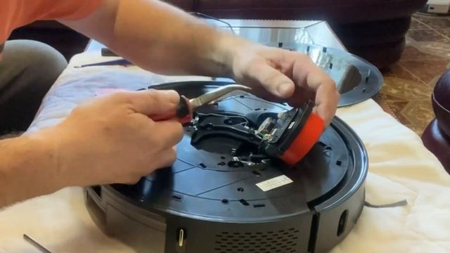 Ремонт робота пылесоса Roidmi EVE plus своими руками смотреть онлайн