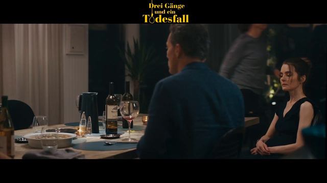 Drei Gänge und ein Todesfall | TRAILER Deutsch German HD | Komödie смотреть онлайн