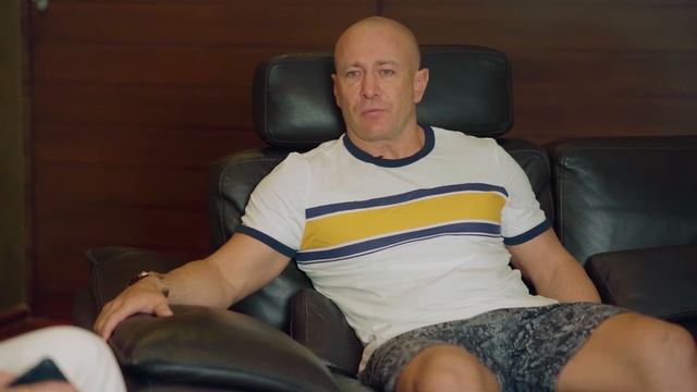 История успешного переезда на Пхукет, Владимир Загадов - персональный тренер. смотреть онлайн