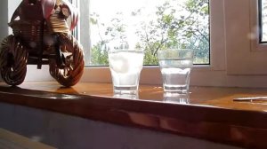 Топ 5 ИНТЕРЕСНЫХ ЭКСПЕРИМЕНТОВ В ДОМАШНИХ УСЛОВИЯХ, КОТОРЫЕ МОЖНО ПОКАЗАТЬ РЕБЕНКУ