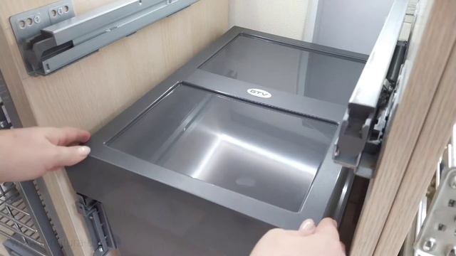 ВЫДВИЖНОЕ МУСОРНОЕ ВЕДРО смотреть онлайн