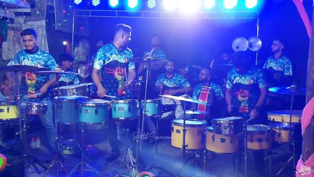 Koli Love Mashup/Jogeshwari Beats/Mumbai Banjo Party 2021/Pendkar Pada Haldi Show 2021 смотреть онлайн