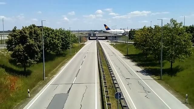 2021.05-Aeroportul München Franz Josef Strauß. смотреть онлайн