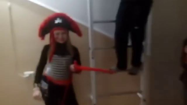 PIRATES ARE ON MY BOAT 31.10.2017 смотреть онлайн