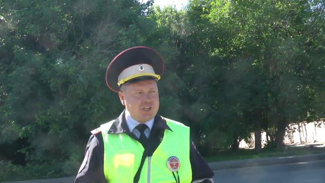 Ложь и безграмотность Мятлика 77-5239. ГИБДД ЮАО. 01.06.2018. Дорожная ул. смотреть онлайн