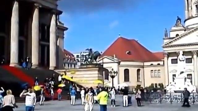 Площадь ЖандарменМаркт .Берлин 22 сентября 2015 смотреть онлайн