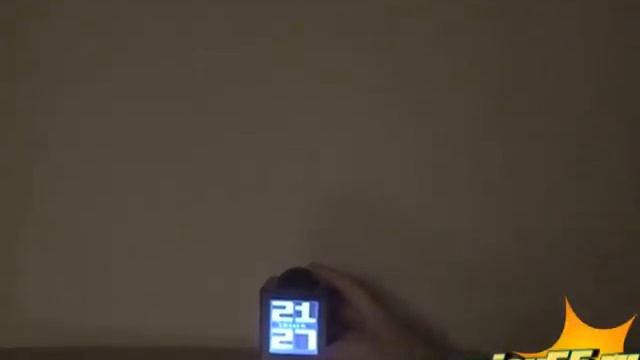 Настольные часы-проектор смотреть онлайн