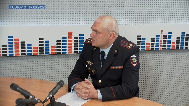 ТЕМА ДНЯ - Профессия полицейского в современной России смотреть онлайн