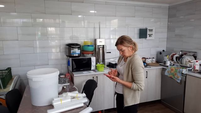 //♥️Україна?Коптілка Древос?//Домашя рибна консерва хек в томаті,чому домашня//Смалець з шкваами// смотреть онлайн