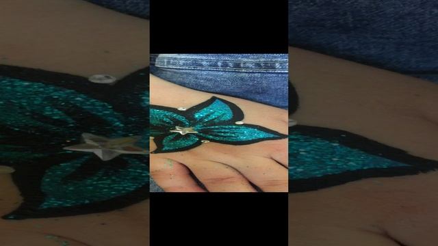 Бодиарт Цветок на руке.Моя работа. смотреть онлайн