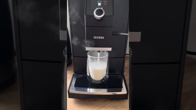 Ekspres NIVONA CafeRomatica Latte Macchiato 791 / 790 / 796 / 799 / 795  2024 Majkelgotuje