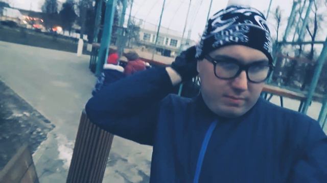 Артём Кузнецов-Землянский Поздравление с Днём Матери 24.11.2018 смотреть онлайн