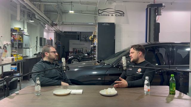 Carbs & Cars - #3 Locky Donohue смотреть онлайн