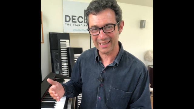 Yamaha NP15 - comparison with NP12 Piaggero digital piano keyboard смотреть онлайн