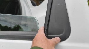 замена стекла задней двери на рено дастер