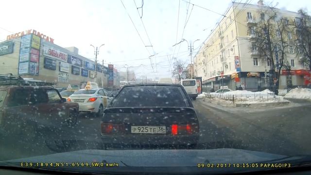 Разборки на дороге! Московский беспредельщик на AUDI ул Кирова смотреть онлайн