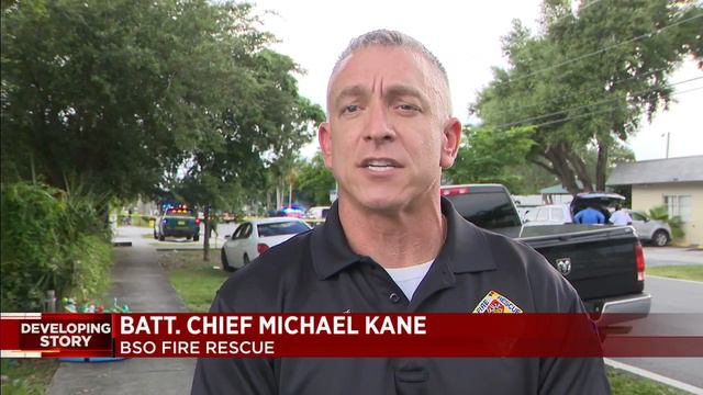 1 person dead after fire in Dana Beach apartment complex смотреть онлайн