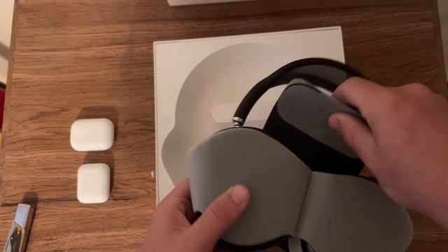 AirPods Max Unboxing смотреть онлайн
