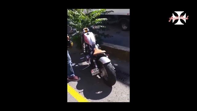 THE BEST 10 Honda Shadow VT 1100 - Chopper - Bobber - Custom Bike Compilation смотреть онлайн