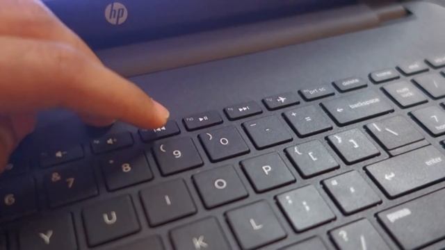 Install Windows 10 on free DOS laptop or do a fresh install [How to guide]! смотреть онлайн