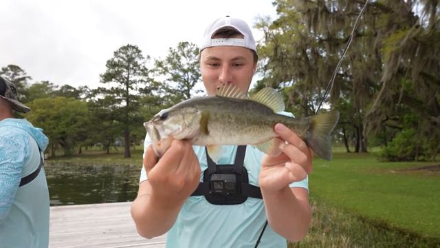 1v1 BASS PRO SHOPS vs GOOGAN BAITS Fishing Challenge (Surprising Results!!) смотреть онлайн