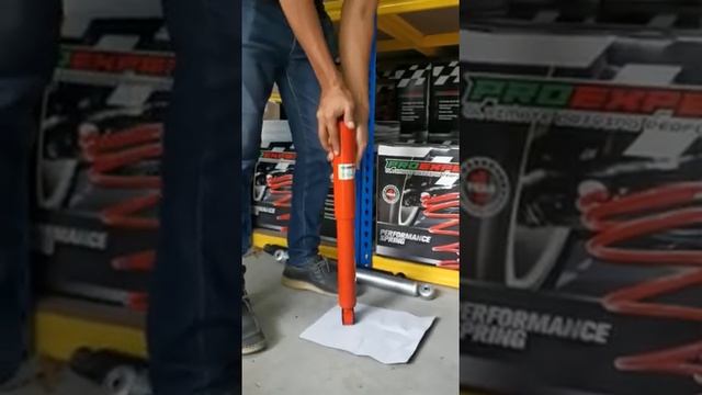 Kyb Rs Ultra Vs Proexpert Vs Original Absorber смотреть онлайн