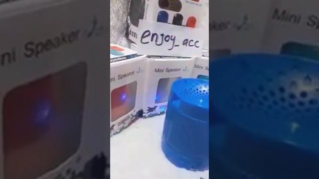 SPEAKER BLUETOOTH 885 смотреть онлайн