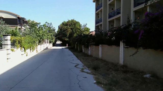 Пляж отеля SideKum смотреть онлайн
