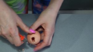 Корпусные пирожные яйца. Молд из желатина.