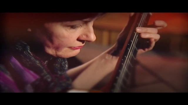 01. Rocky Road 02 Washer Woman