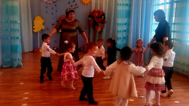 Осень в гости к нам пришла 3 ч.mp4 смотреть онлайн