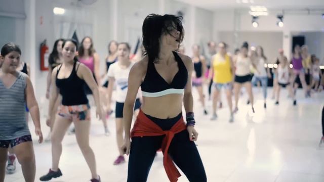 ZUMBA  ( Battle ) - El Meneaito Tao Tao