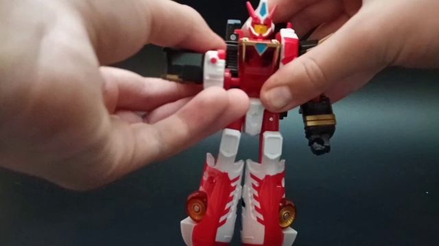 |ОБЗОР| Override - Transformers Legacy [Velocitron Speedia 500 Collection] смотреть онлайн
