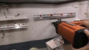 Газовый монтажный пистолет HYBEST GSR40A  крепим утеплитель, клипсы, профиля в бетон, кирпич, метал