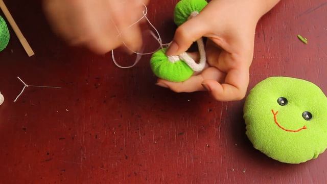 oruga o gusano de tela para utilizar los retazos , para ti , para regalar o para vender смотреть онлайн
