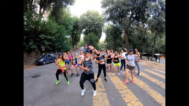 Be My Baby Leslie Grace zumba bachata смотреть онлайн