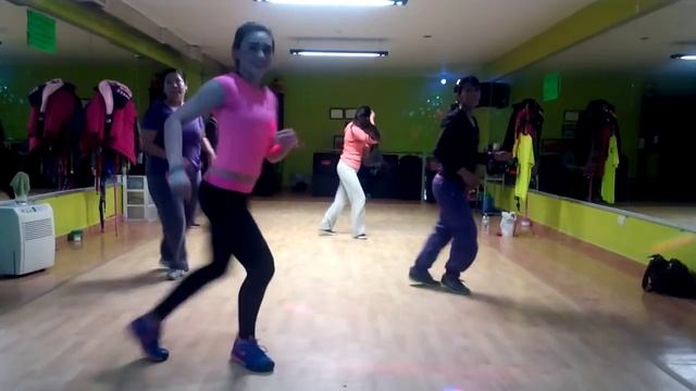 Zumba Con Vero - Chica Brasileña Cumbia\samba