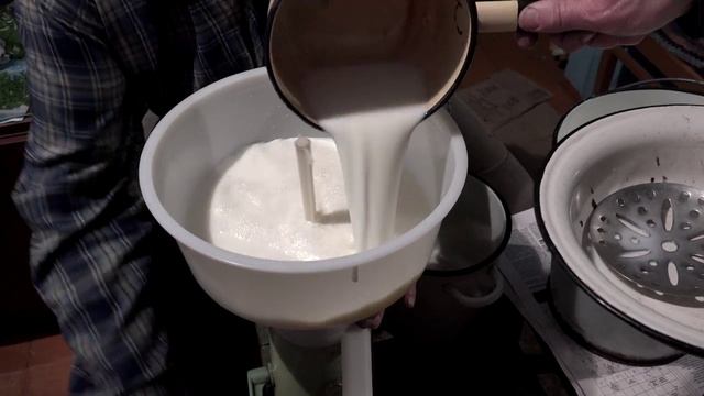 Деревенская жизнь 4.0 Как делают сливки. смотреть онлайн