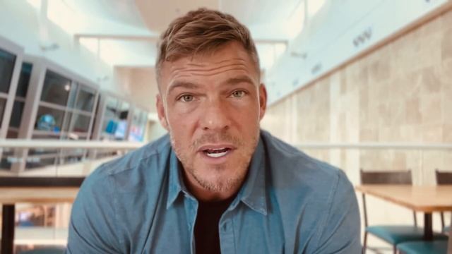 What can air rage teach us about our spiritual identity? смотреть онлайн